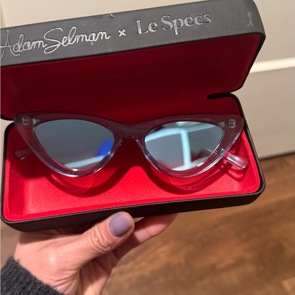 Le Specs Accessories - Le Specs x Adam Selman “The Last Lolita” Cat Eye Sunglasses in Transparent Blue